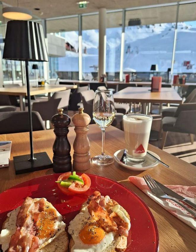 Hotel Ski Austria St.Christoph A.A. St. Christoph am Arlberg Dış mekan fotoğraf